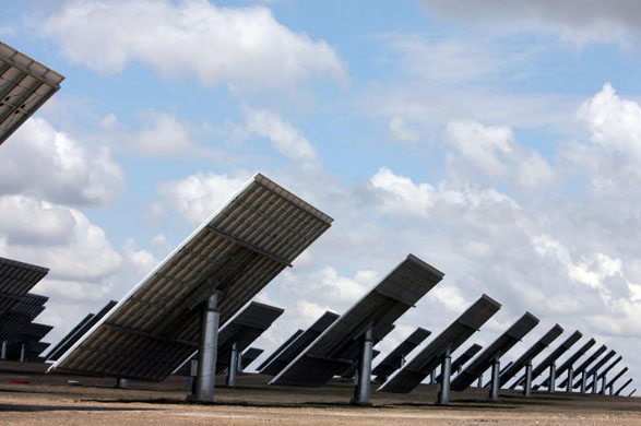 moura La centrale fotovoltaica di Amareleja, da guardian.co.uk