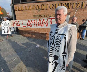 torino La manifestazione dei familiari delle vittime